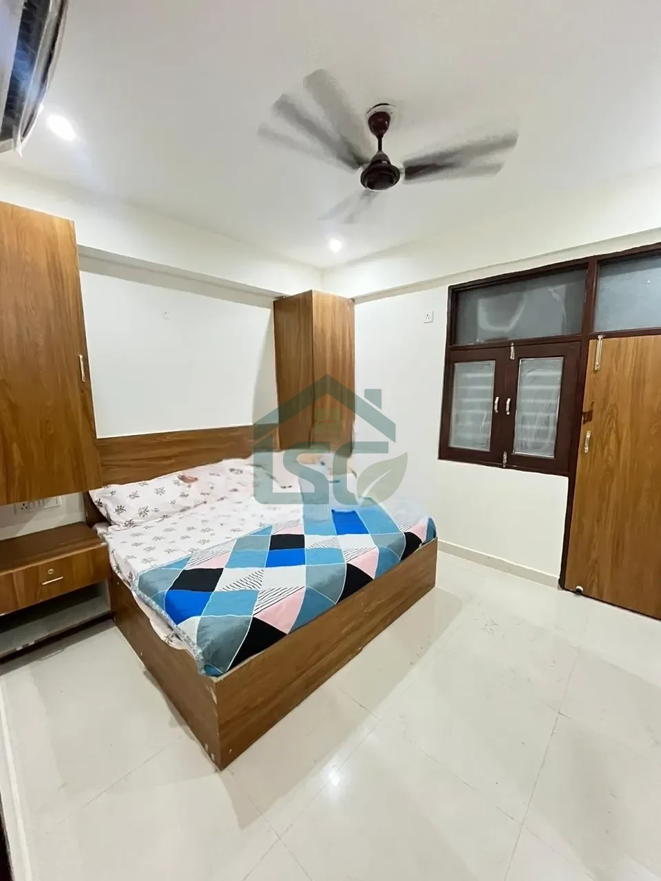 Cozy Rooms in Sector 48, Gurugram — property photo 1