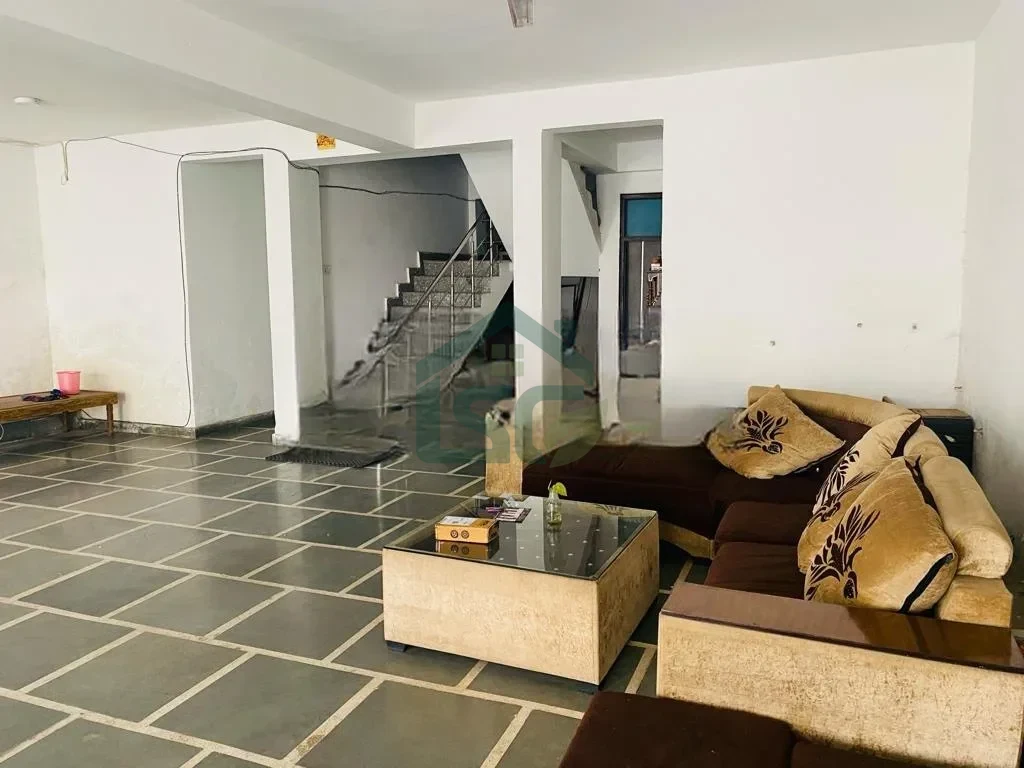 Kavya group of PG in Sector 40, Gurugram — property photo 1