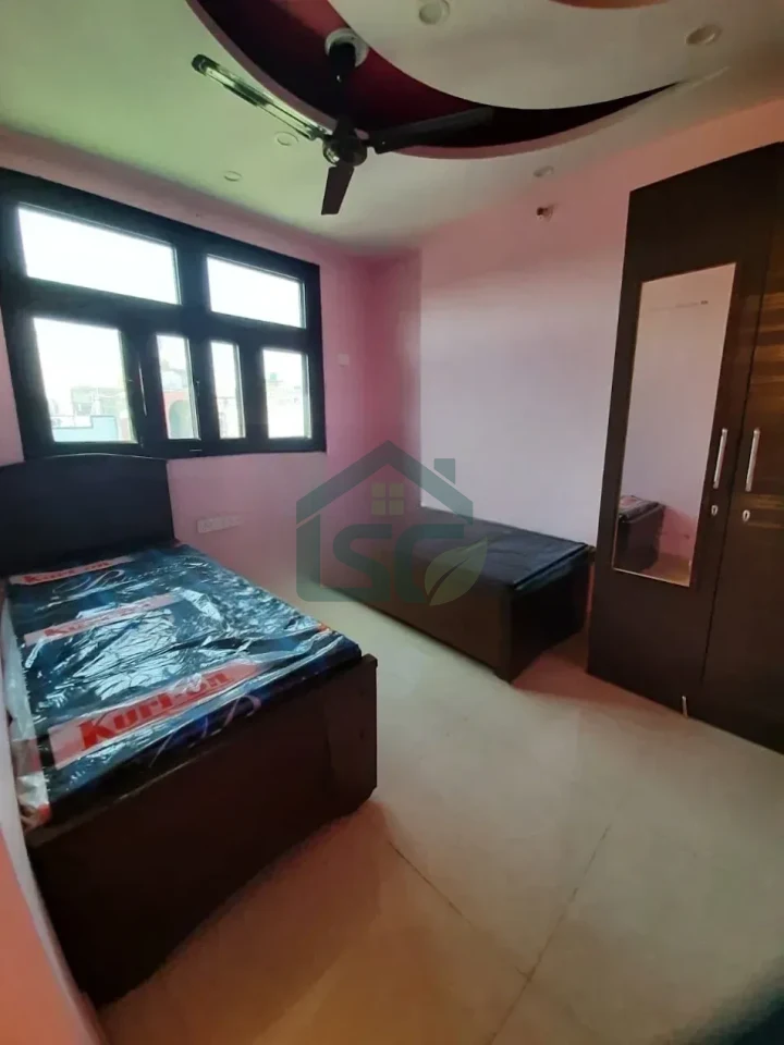 Photo 2 of Ideal PG For Boys, GATE NO.5, Metro Station Laxmi Nagar, D 102, IDEAL PG, Gali No. 5, New Delhi, Delhi, Delhi