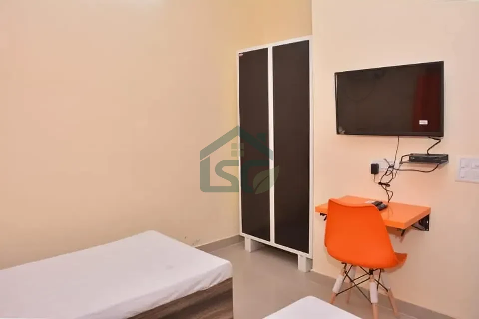 Om girls PG in Sector 38, Gurugram — property photo 3