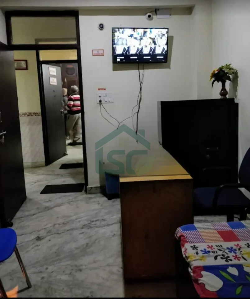 Laxmi Hostel in Rohini, Delhi — property photo 5