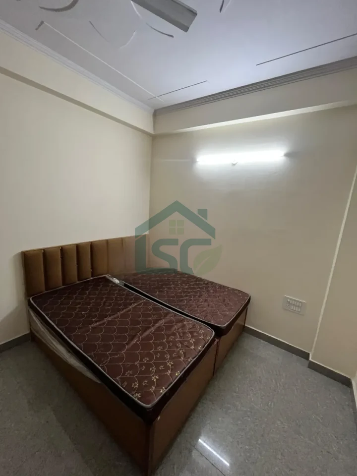 FLY PG Elite in Sector 122, Noida — property photo 4