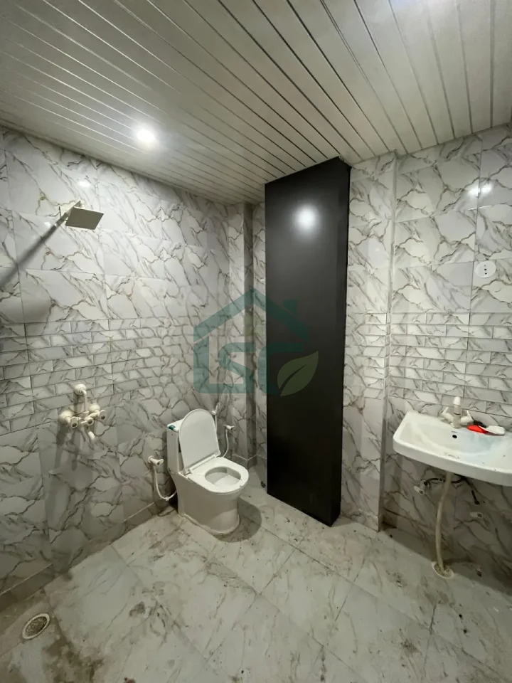 FLY PG Elite in Sector 122, Noida — property photo 2