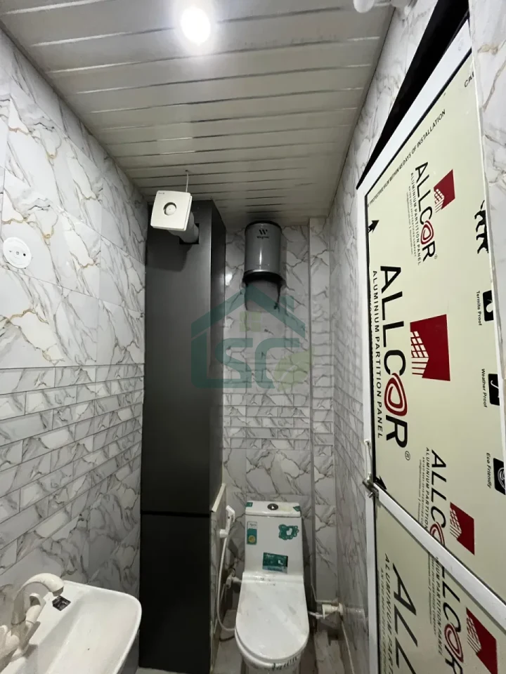 FLY PG Elite in Sector 122, Noida — property photo 5