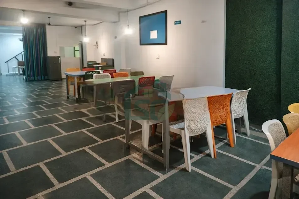 Prustel Living | Madam Curie in Janakpuri, Delhi — property photo 3