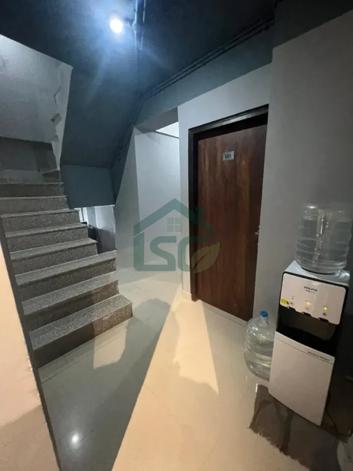 JP Hostel & PG in Sector 27, Noida — property photo 1
