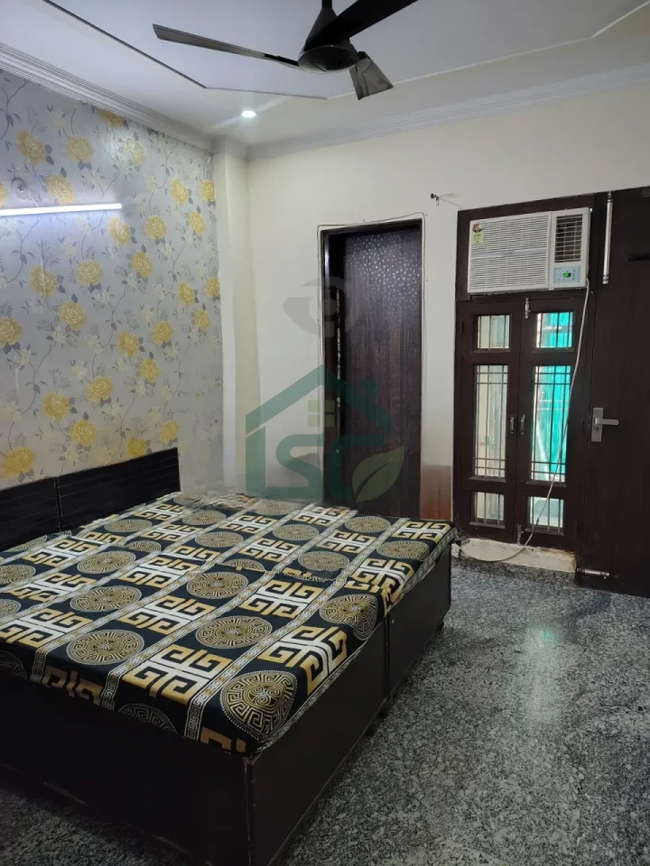 Ours PG in Sector 38, Gurugram — property photo 2