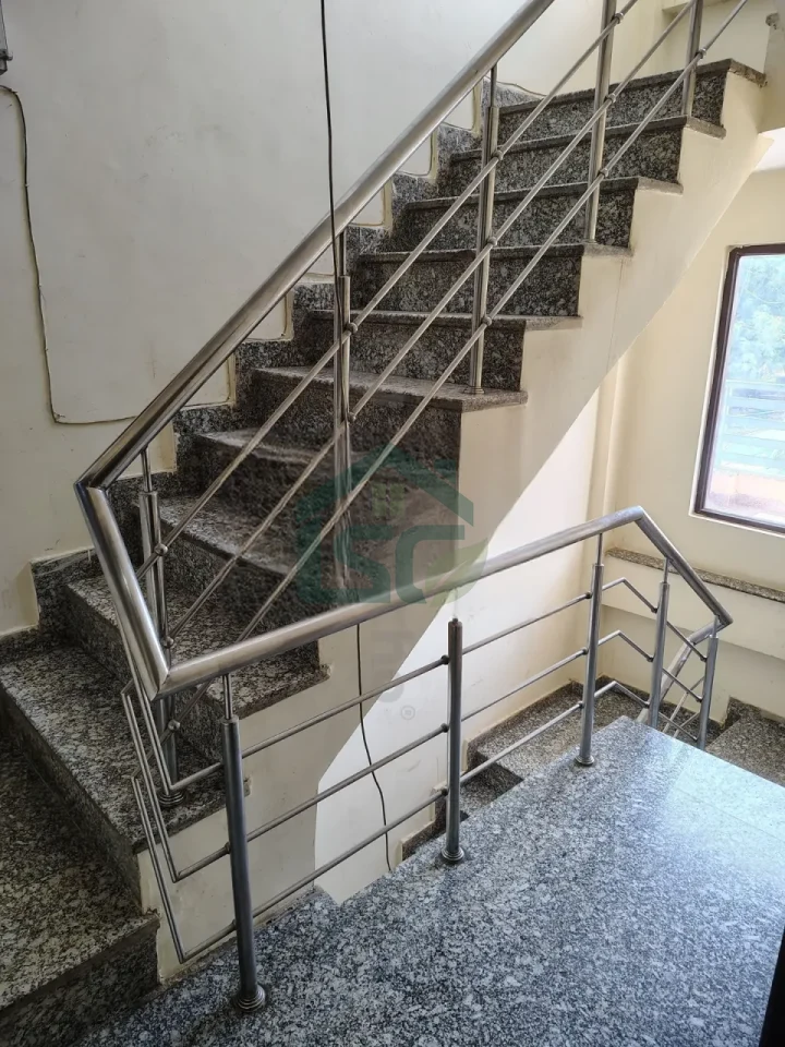 Ours PG in Sector 38, Gurugram — property photo 1