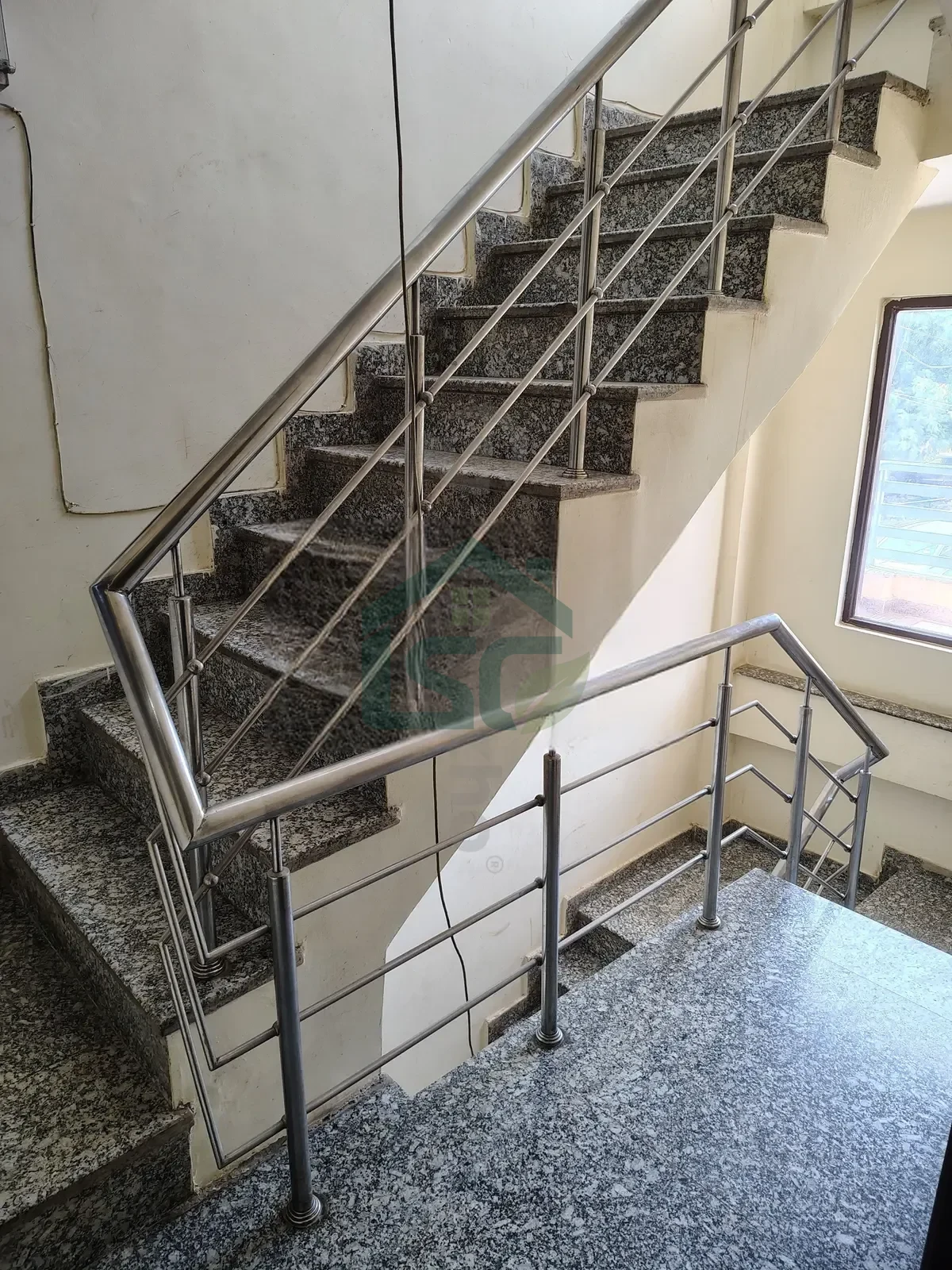 Ours PG in Sector 38, Gurugram — property photo 1