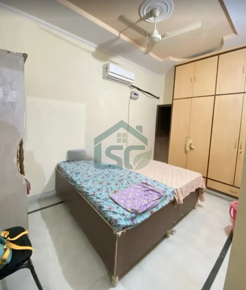 Laxmi’s PG in Punjabi Bagh, Delhi — property photo 2