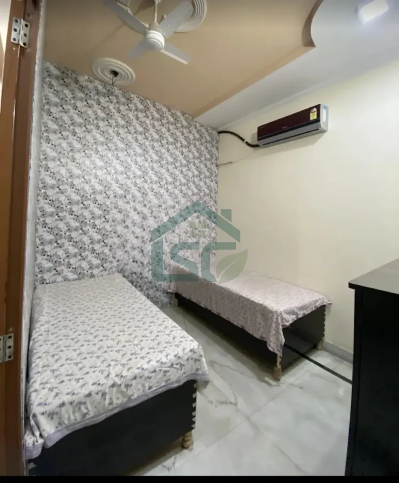 Laxmi’s PG in Punjabi Bagh, Delhi — property photo 5