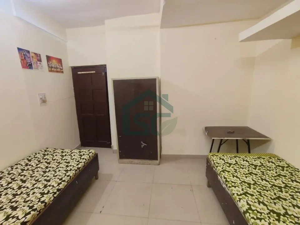 Sanatan PG in Laxmi Nagar, Delhi — property photo 3