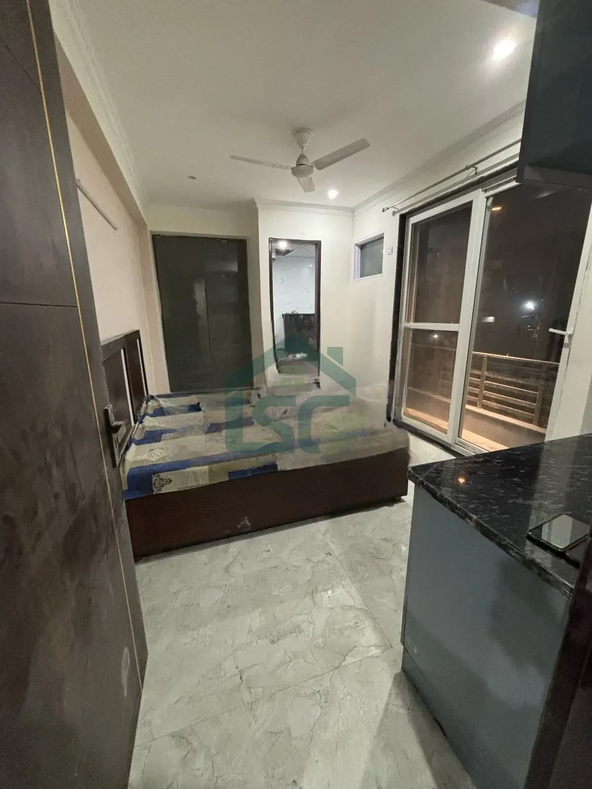 Permanent Roomates Co-Head PG & RK in Sector 34, Gurugram — property photo 1