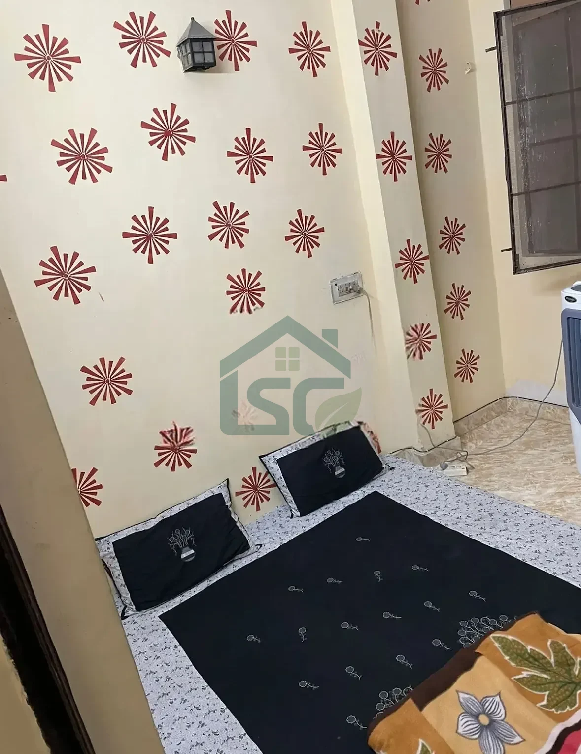 Shri Ji PG Service in Pitampura, Delhi — property photo 1