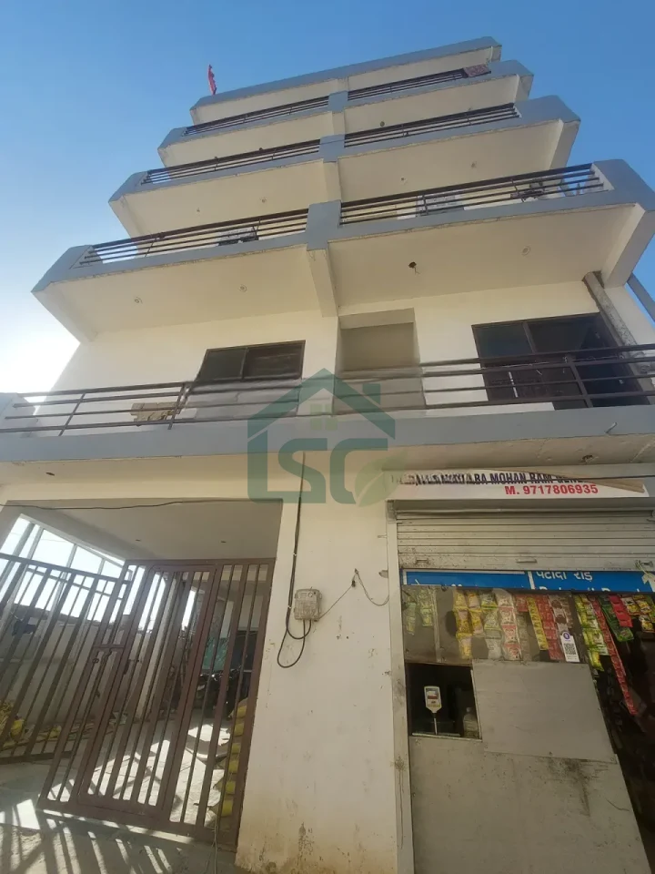Rammohan Room For Rent in Sector 78, Gurugram — property photo 2