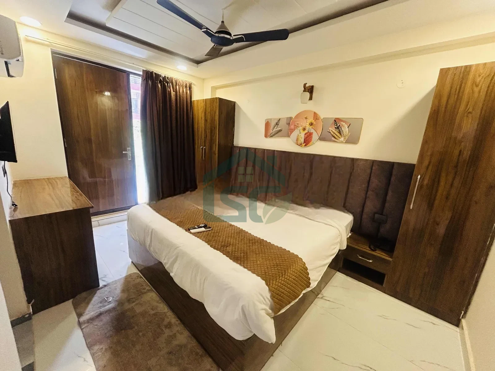 Kesari stay in Sector 45, Gurugram — property photo 1