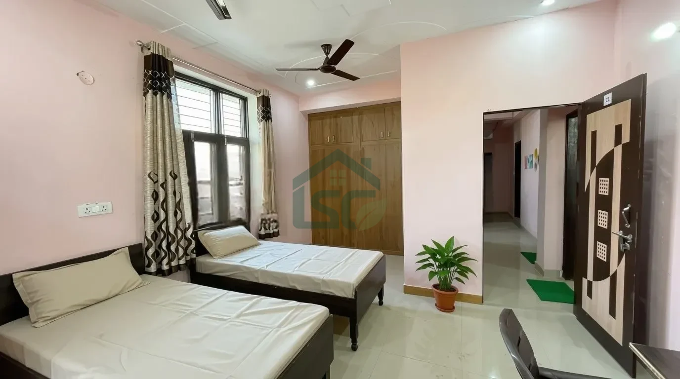 Primestayz Boys PG near sector 81 in Sector 81, Noida — property photo 1