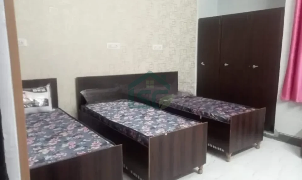 Roomsoom PG in Sector 12, Noida — property photo 2