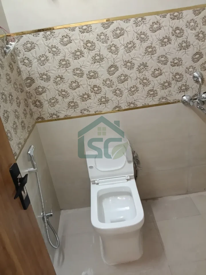 Sushant Lok block E in Sector 52A, Gurugram — property photo 4