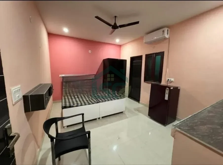 Vaishnavi Stay Home in Sector 72, Gurugram, Gurugram — property photo 1
