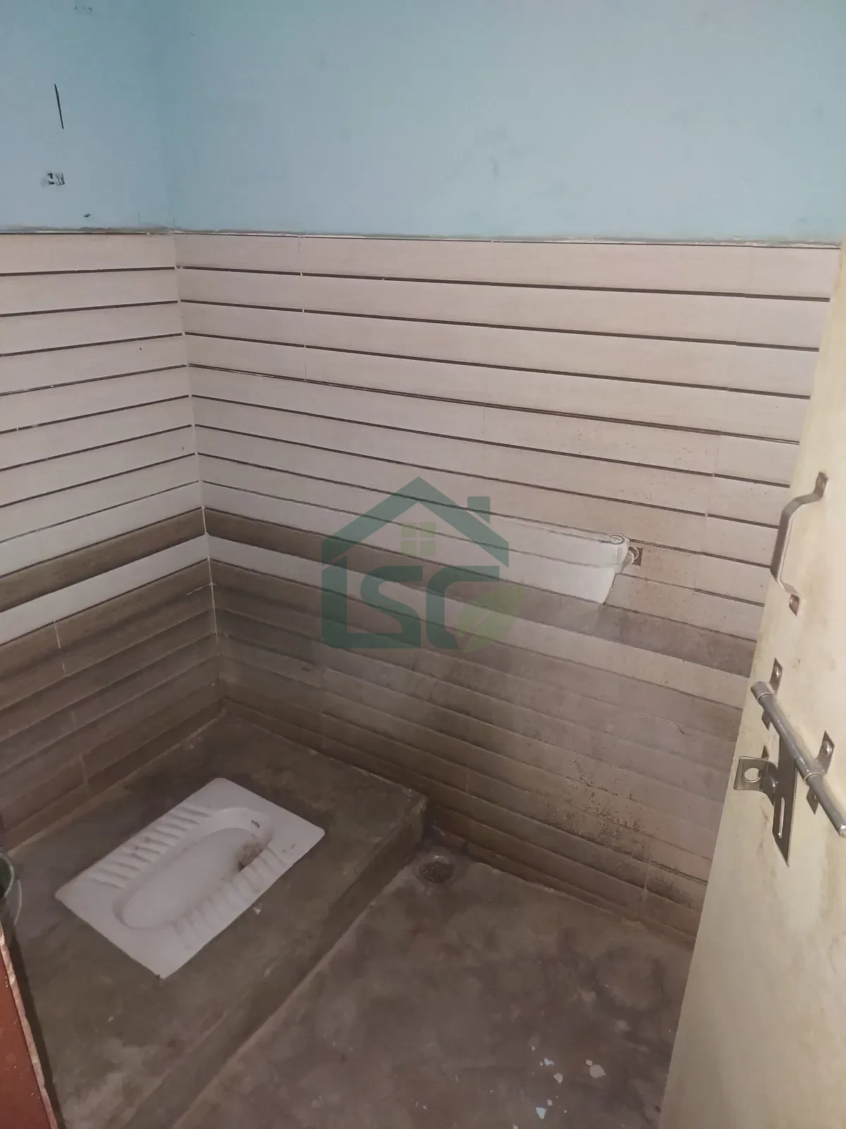 RV Room For Rent in Imt Manesar, Gurugram — property photo 1