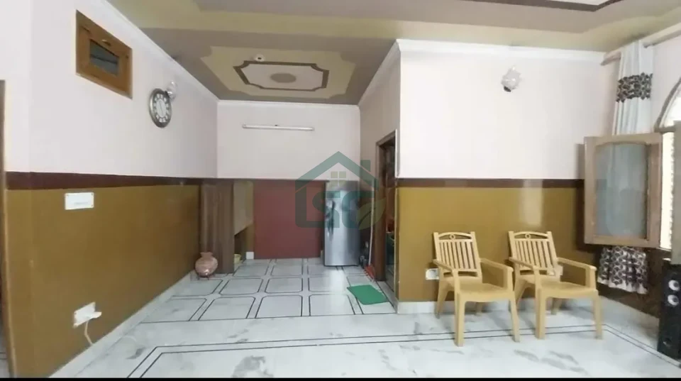 Singh PG in Shahdara, Delhi — property photo 3