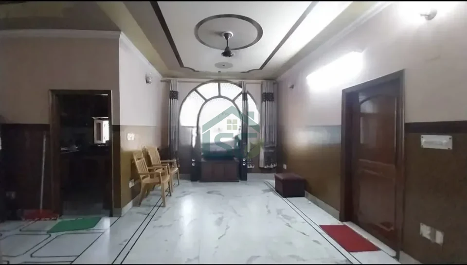 Singh PG in Shahdara, Delhi — property photo 5