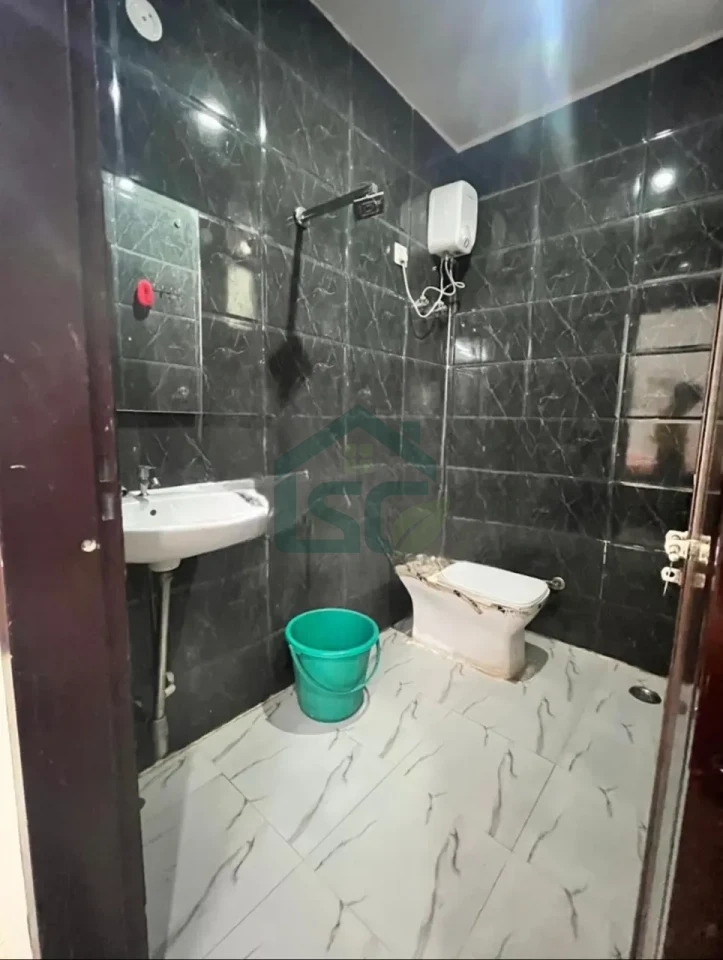 MuskyMan Living PG in Chhatarpur, Delhi — property photo 4