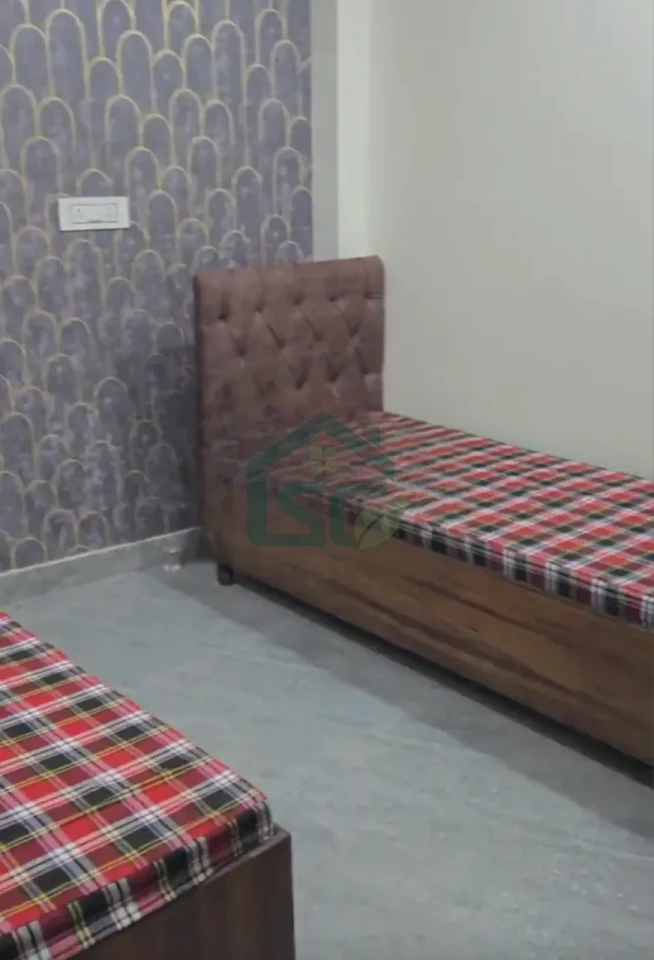 Derek's PG in Sector 91, Noida — property photo 5