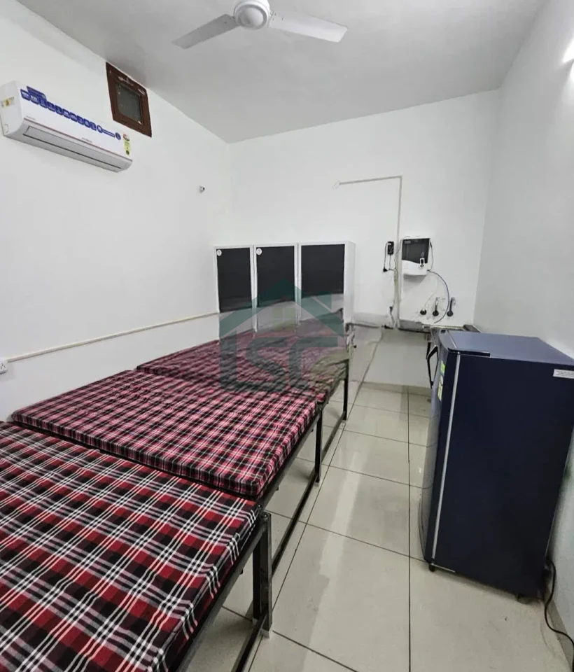 At Deosi PG, Krishna Nagar, Ludhiana