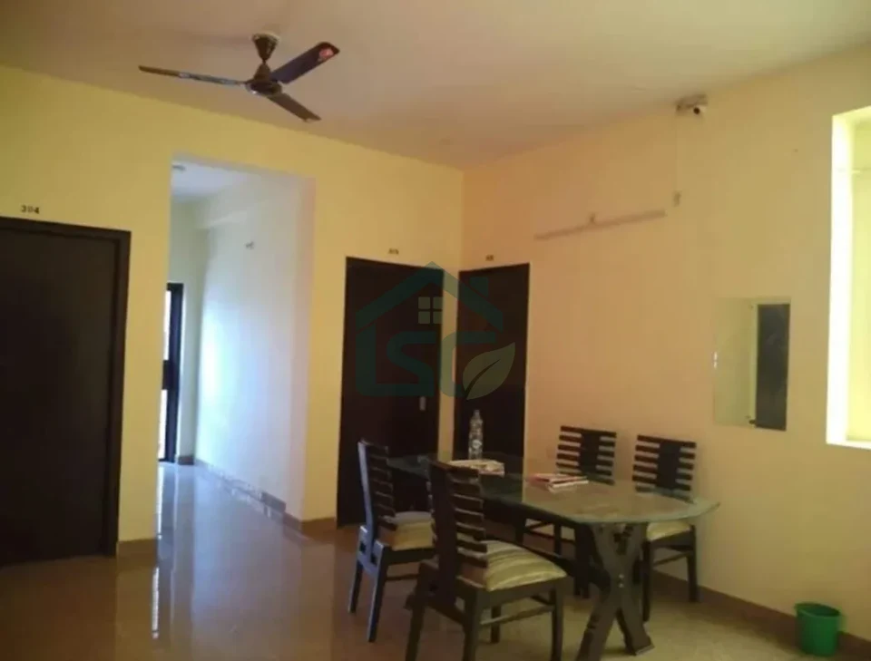 Photo 4 of Shivanya Niketan Girls PG, Beta I, Greater Noida