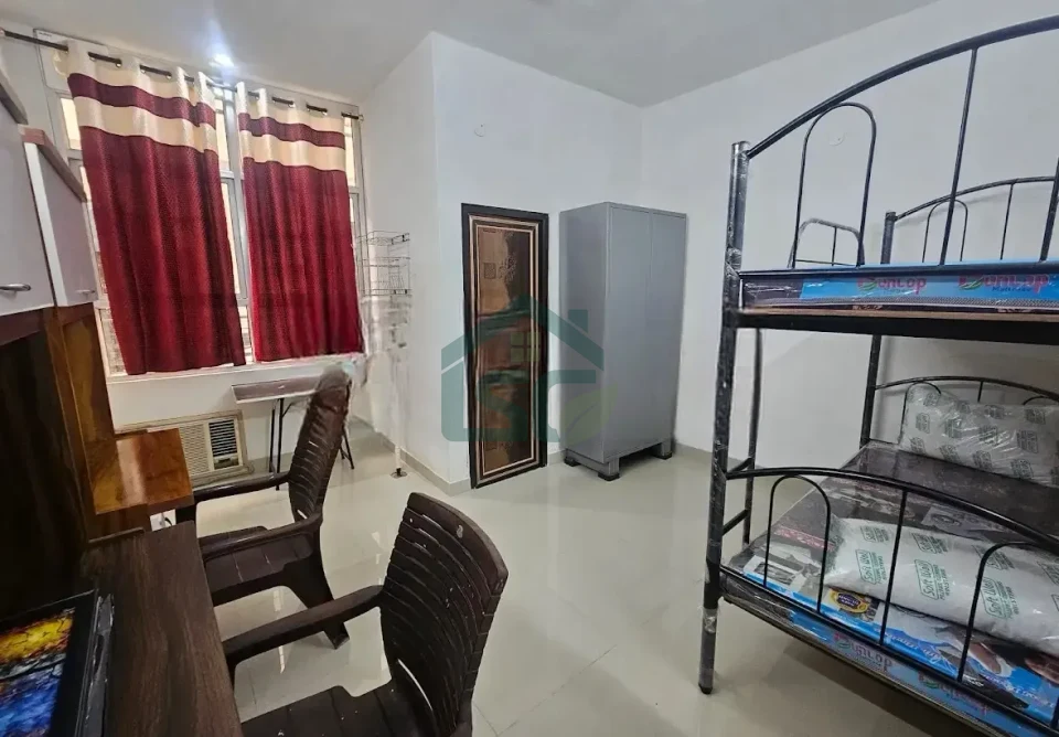 Girls PG Gangabhawan in Paschim Vihar, Delhi — property photo 3