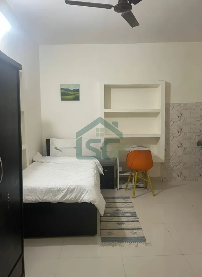 Stay Loop Prime in Sector 104, Noida — property photo 2