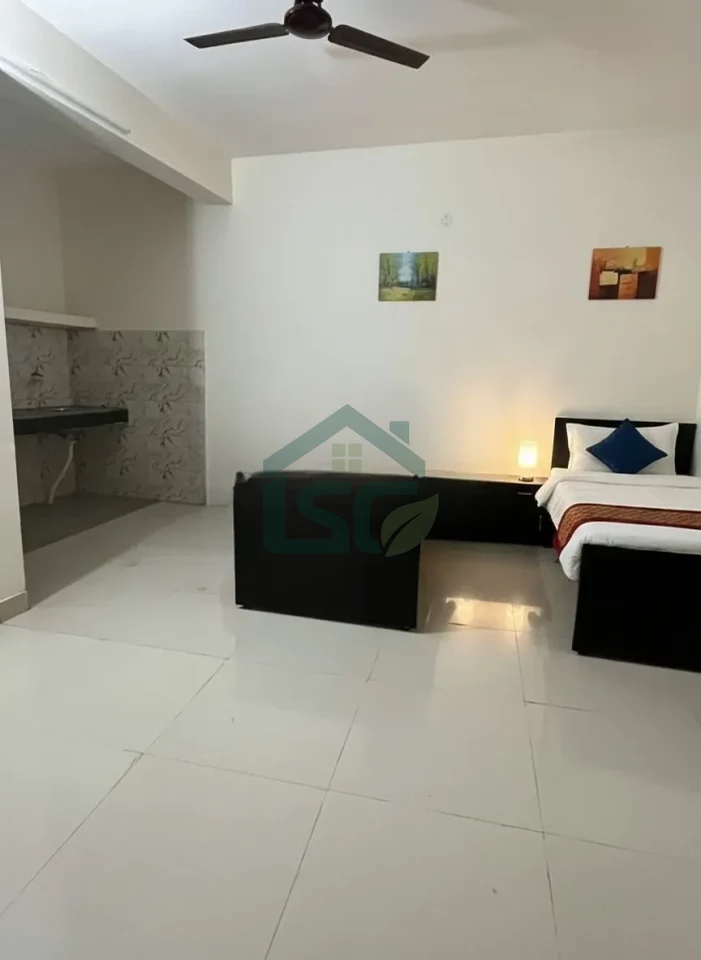 Stay Loop Prime in Sector 104, Noida — property photo 3