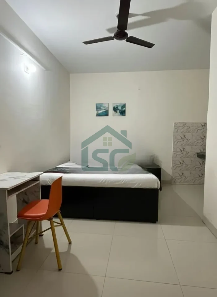 Stay Loop Prime in Sector 104, Noida — property photo 1
