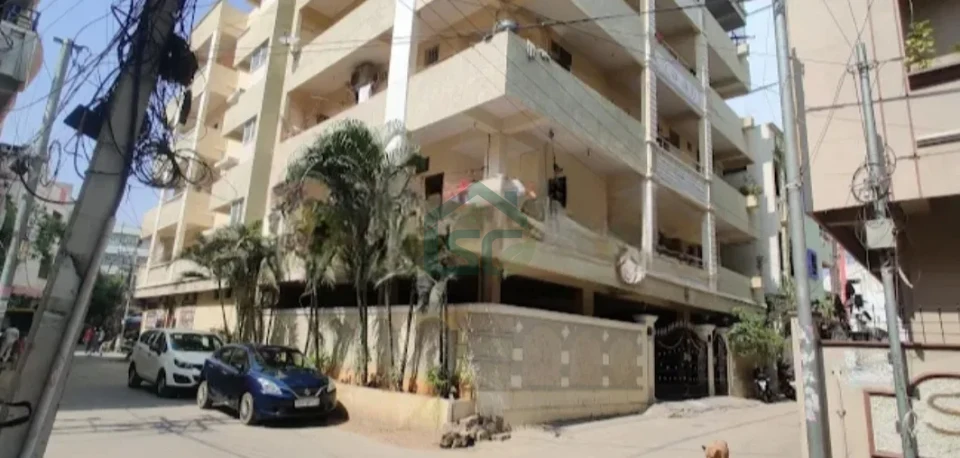 Photo 2 of Akira Super Deluxe Girl'S Hostel, Himayatnagar, Hyderabad