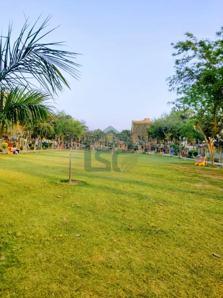 Studioz2let in Koyal Vihar, Gurugram — property photo 5