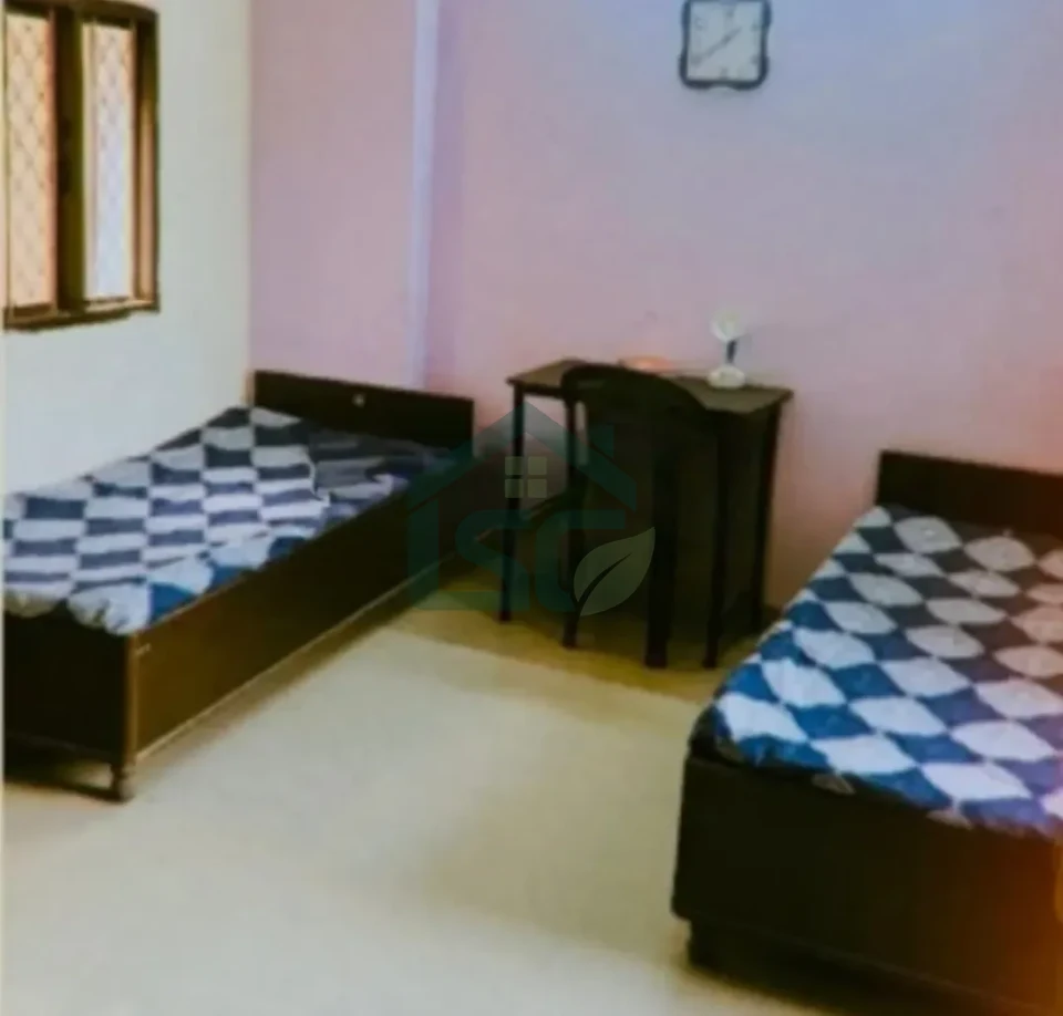 Sunita GIRL' S PG in Lado Sarai, Delhi — property photo 2