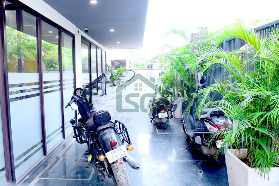 Photo 2 of Helloworld Sapphire, Sector 38, Gurgaon