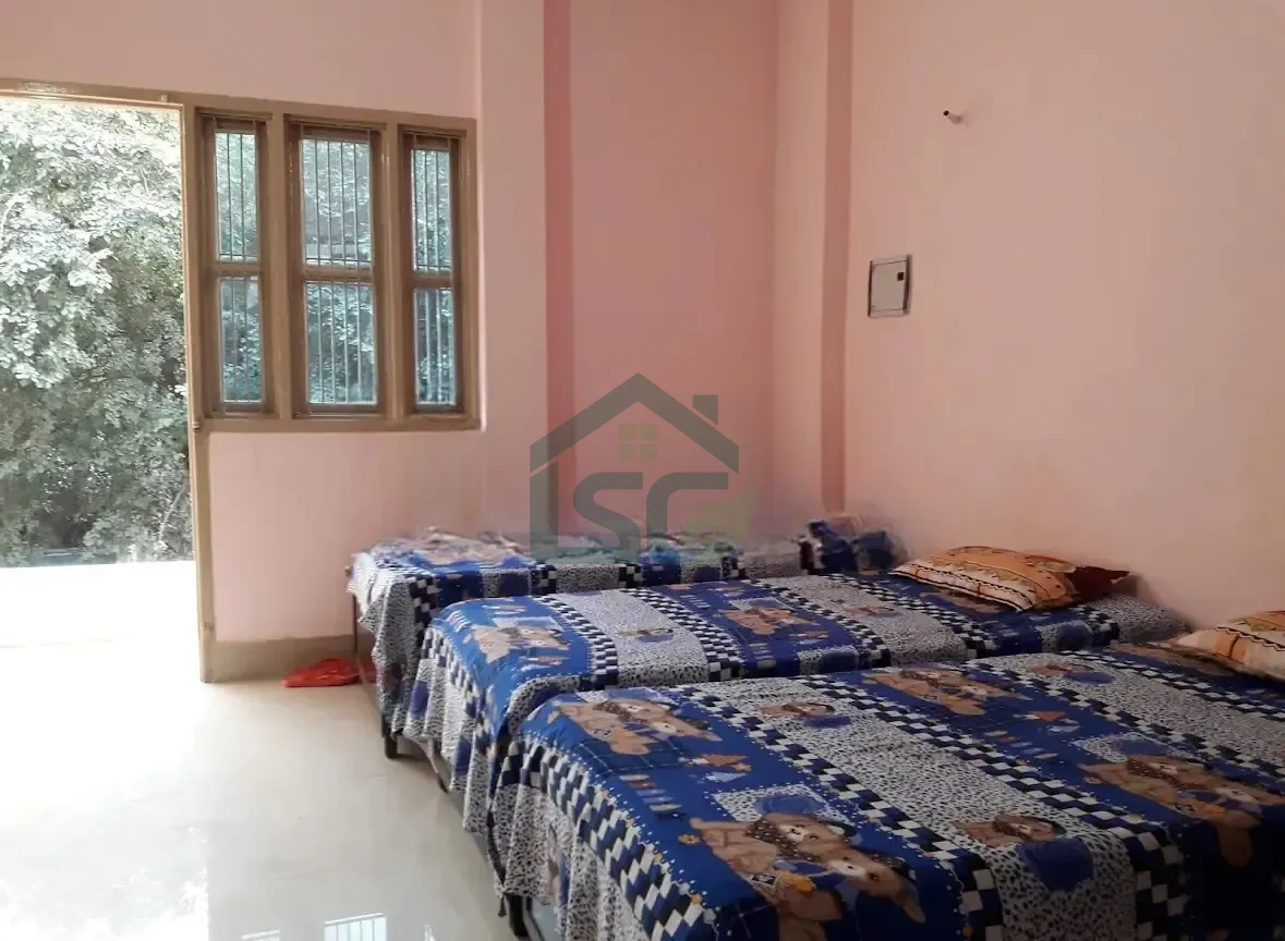 Khushi Girls PG in Hari Nagar Ashram, Delhi — property photo 1