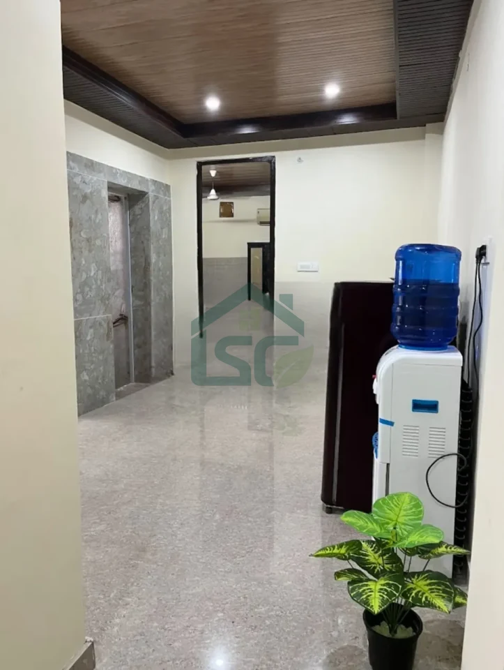Khushi Girls PG in Hari Nagar Ashram, Delhi — property photo 2