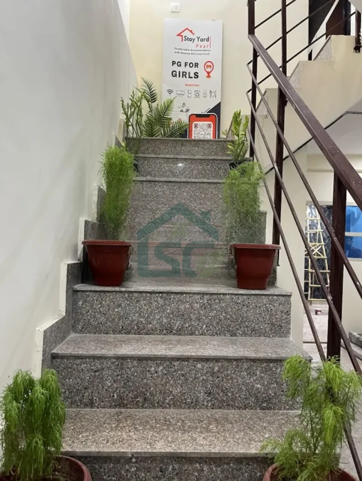 Khushi Girls PG in Hari Nagar Ashram, Delhi — property photo 5