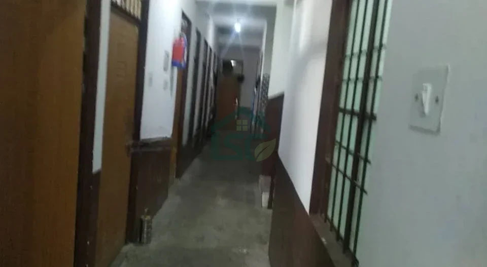 At SS Boys Hostel, General Ganj, Kanpur