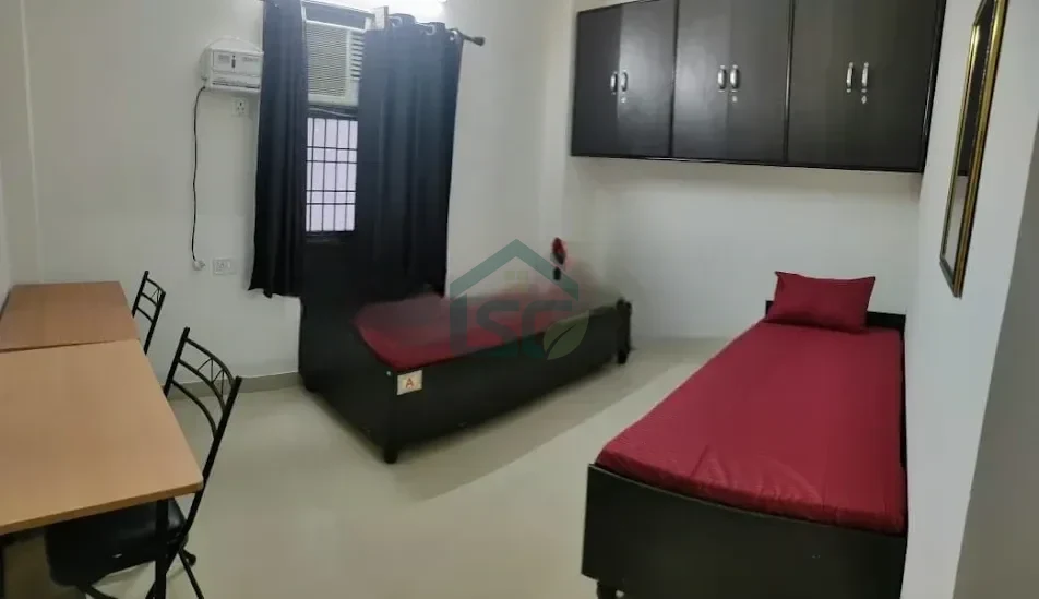 Photo 4 of OM Narayan PG For Boys, Laxmi Nagar, Delhi