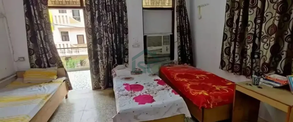 Ace homes PG in Sector 11, Noida — property photo 3