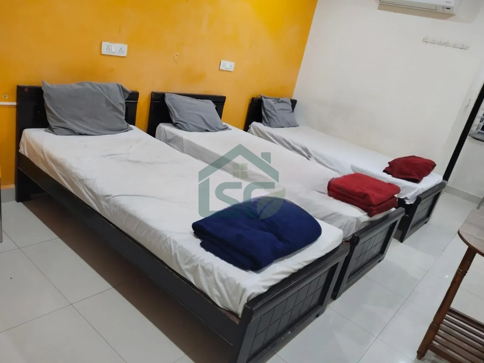 At Hack N Sleep Living Inn Men'S PG, Kokapet, Hyderabad