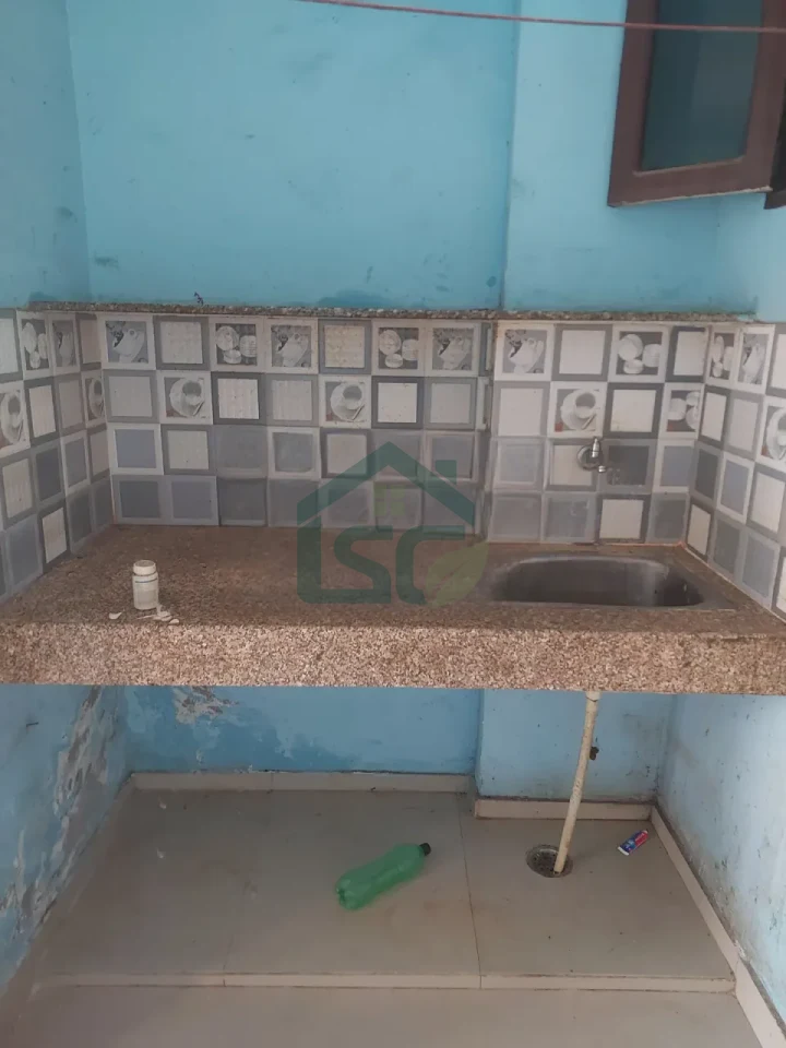 Harish Room For Rent in Sector 67, Gurugram — property photo 4