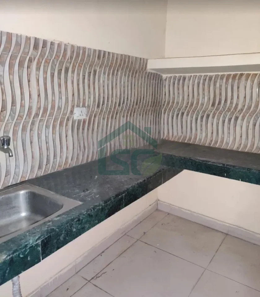 SSS PG For Boy's in Lado Sarai, Delhi — property photo 3
