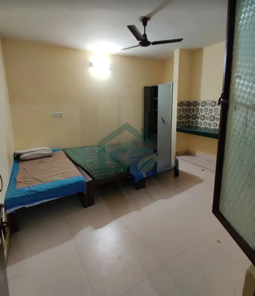 SSS PG For Boy's in Lado Sarai, Delhi — property photo 5