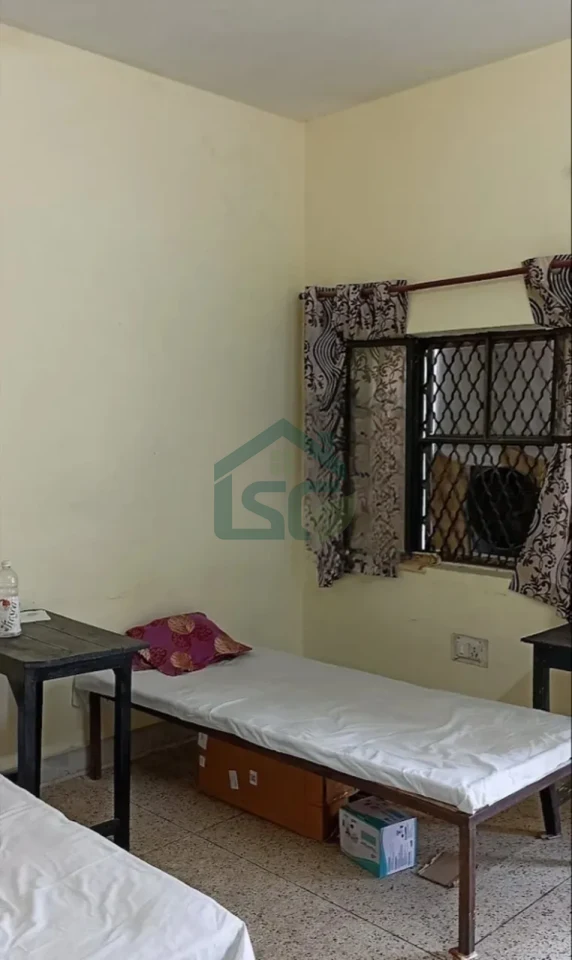 At Boys Hostel Mahanagar Vigyanpuri, Vigyanpuri colony, Lucknow